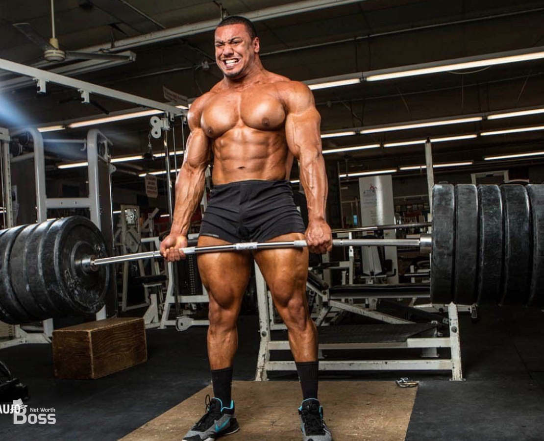 larry wheels net worth - From Amateur to Pro: Larry Wheels' Inspiring Fitness Transformation - Image 1